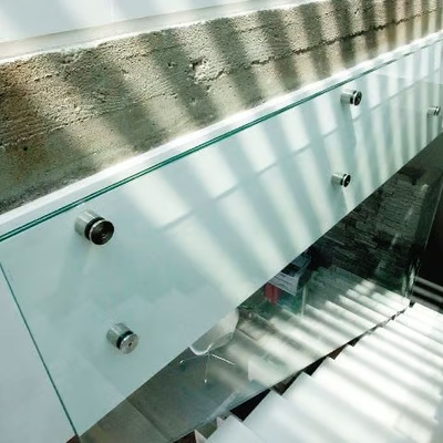 Glass-for-stairs-Capoferri-Serramenti-272115-relc5ca5b95.jpg